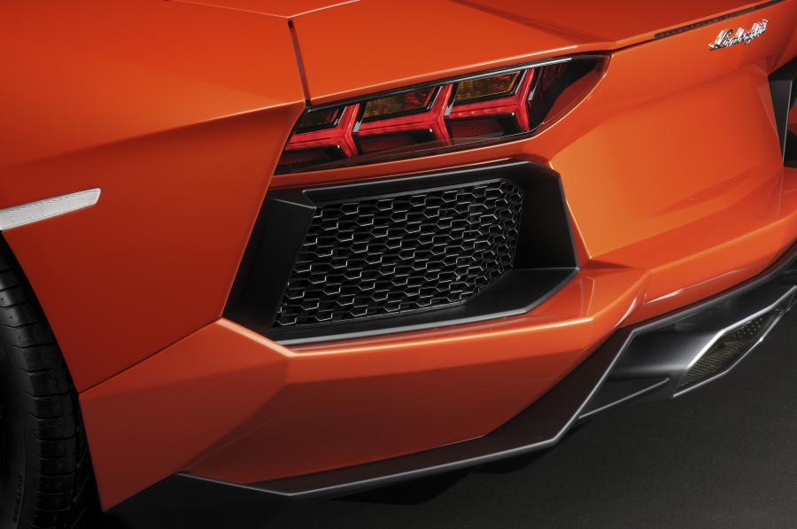  Lamborghini Aventador LP700-4 2011 года  (фото 49 из 204)